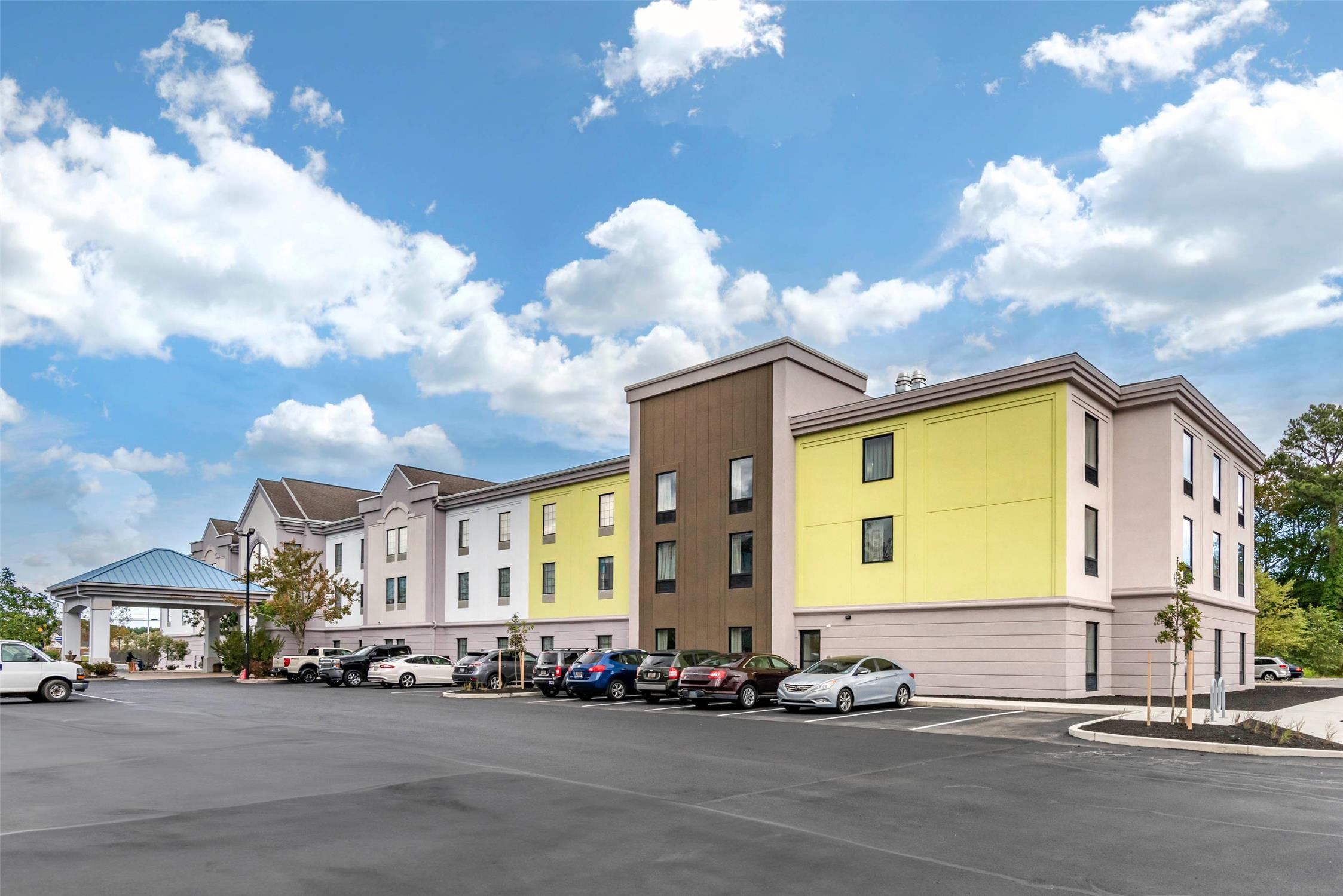 MainStay Suites Ocean City West, MD 35/38