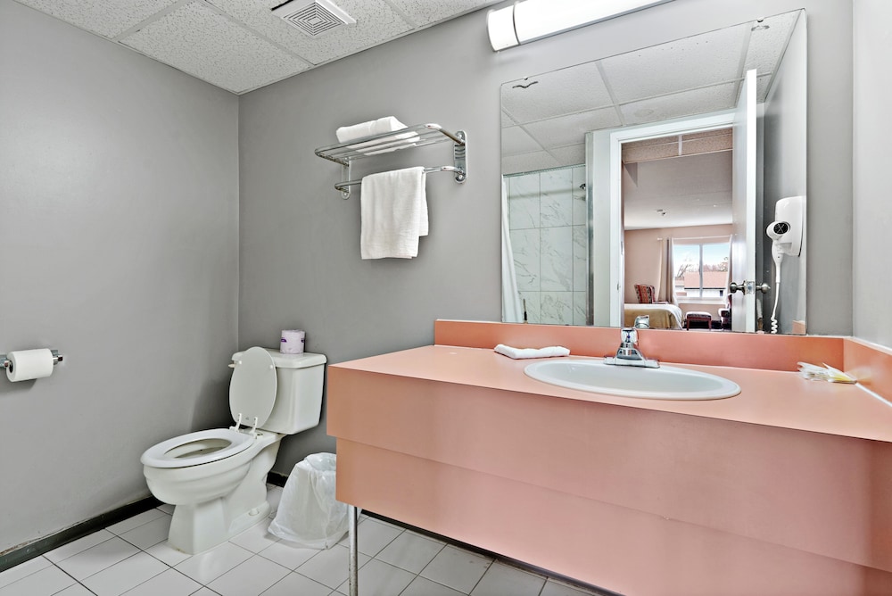 Niagara Lodge Suites 67/68