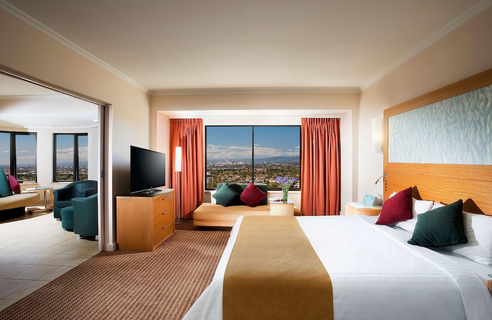 Stamford Grand Adelaide 11/63