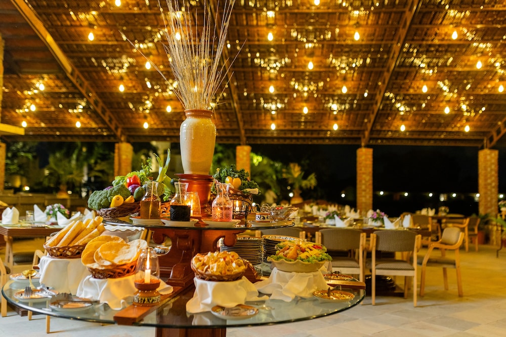 Shikarbadi Hotel 20/50