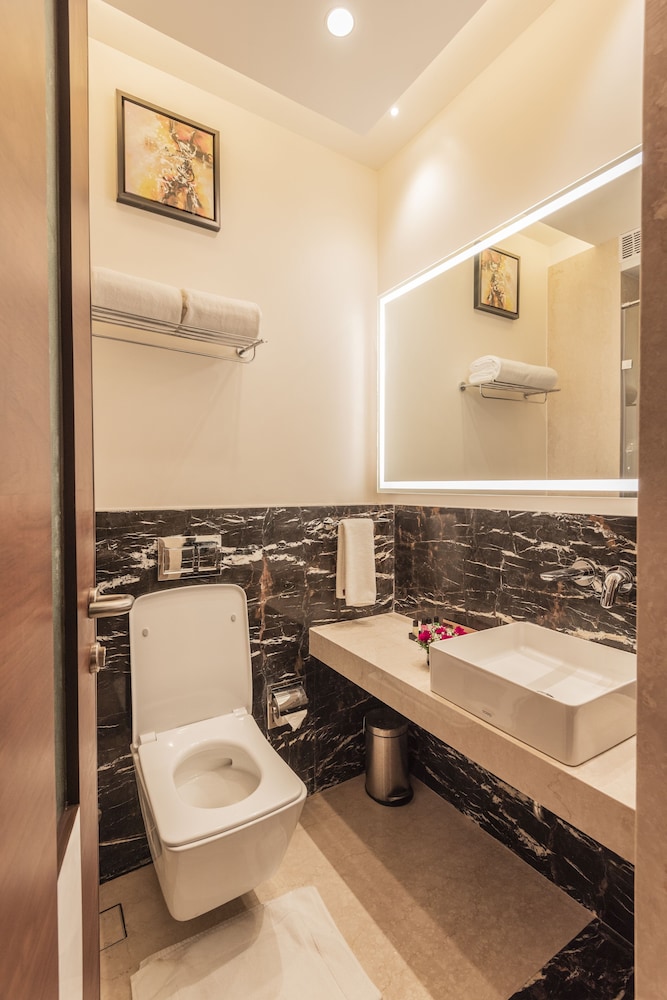 Hotel Park Elanza Coimbatore 37/38