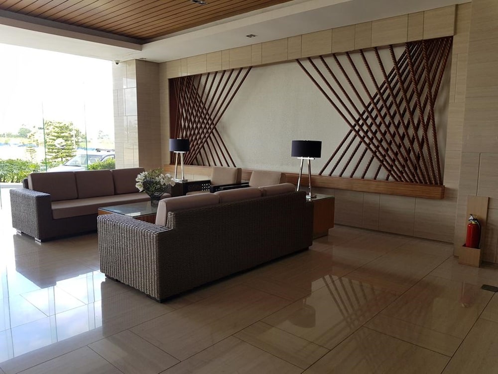 Wind Residences By Bea And Rm 27/44