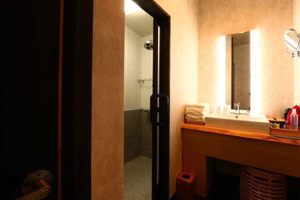 Hirayama Onsen Ueda-ya 31/32