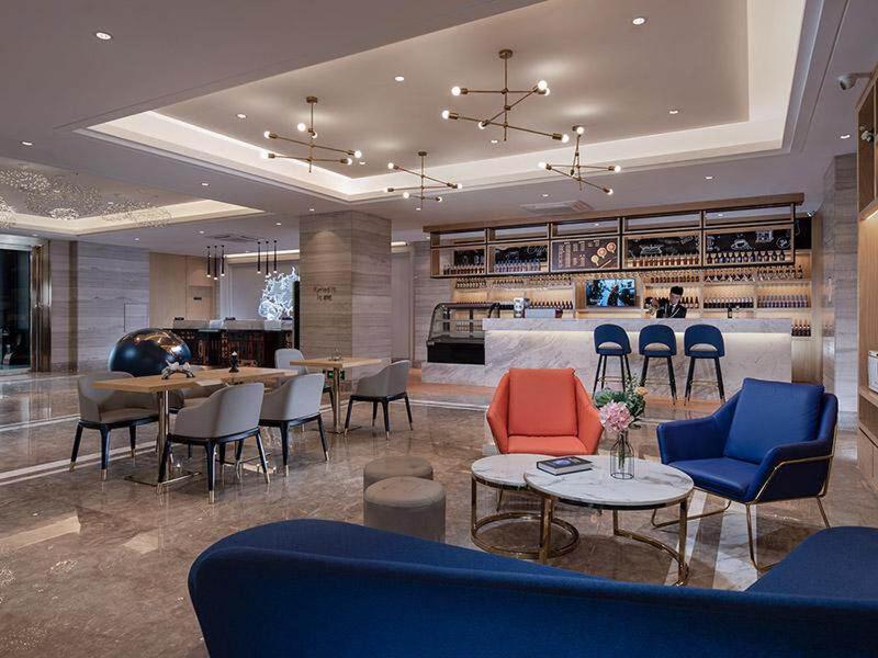 Kyriad Marvelous Hotel Huizhou Huiyang Station YI Center 24/36
