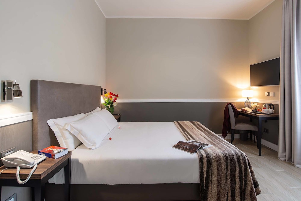 Fragrance St Peter Hotel 16/70