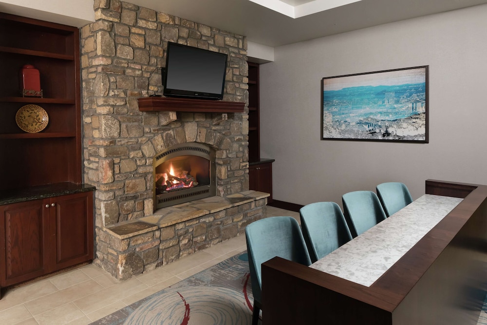 DoubleTree by Hilton Hotel Asheville Biltmore 41/68