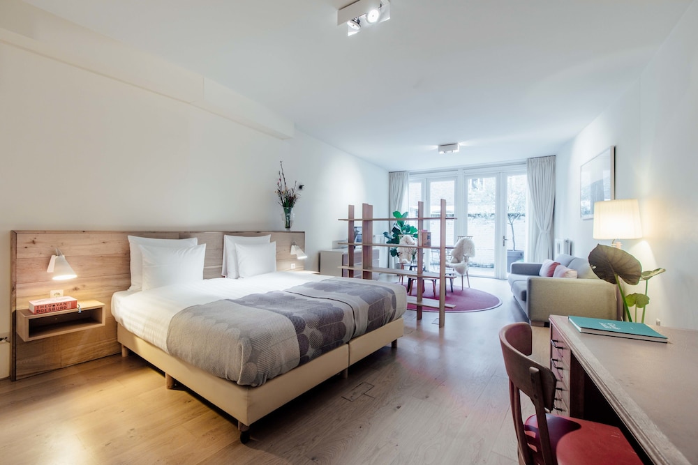 SUITE, TERRACE