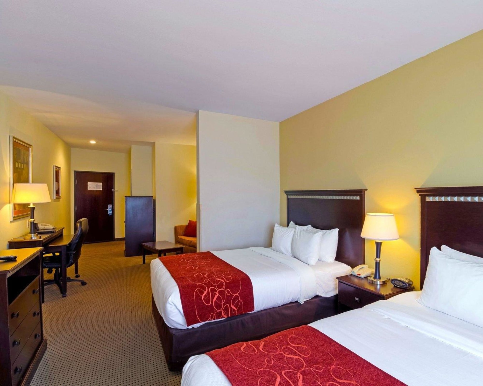 SUITE, 2 QUEEN BEDS
