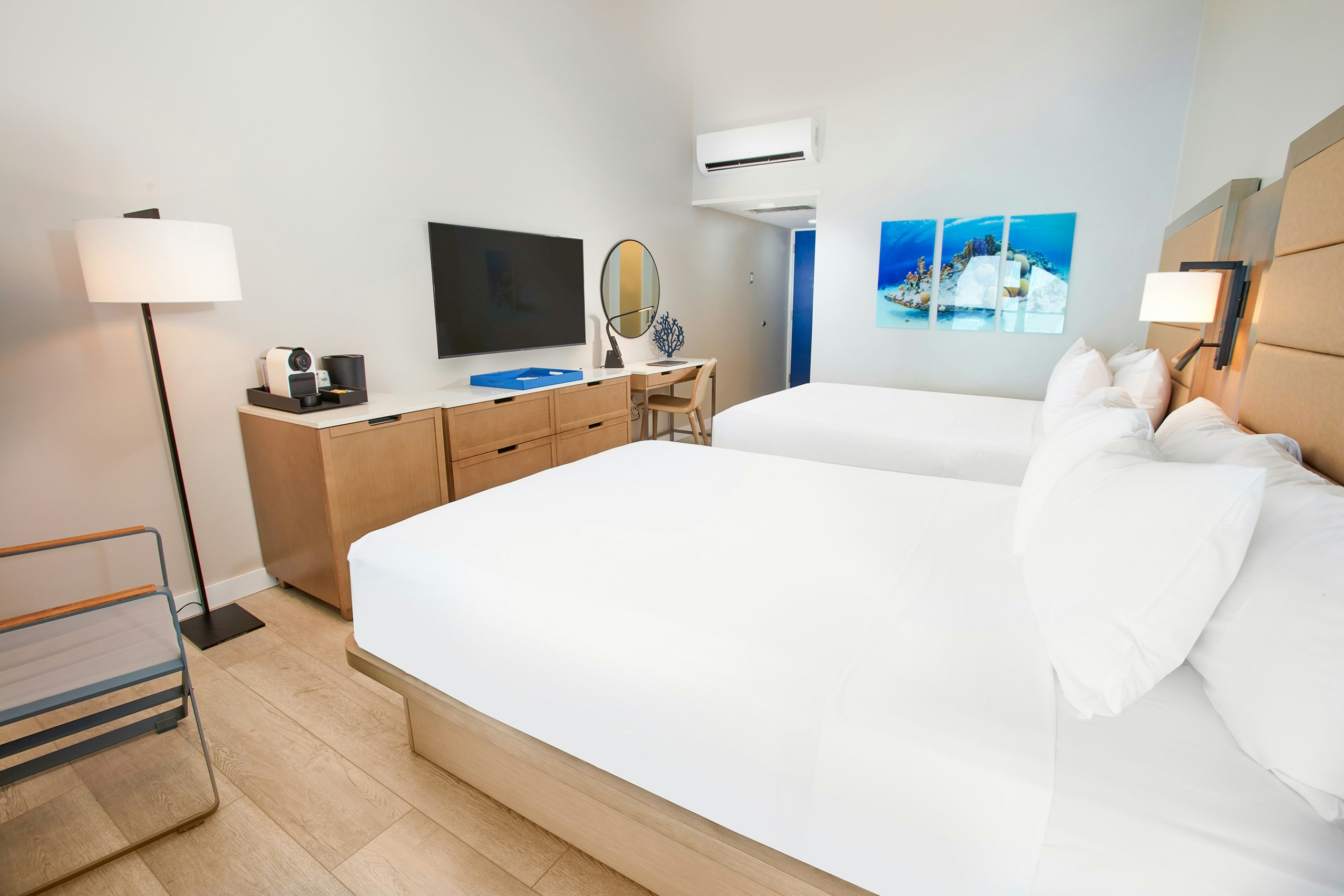 Divi Flamingo Beach Resort 5/47
