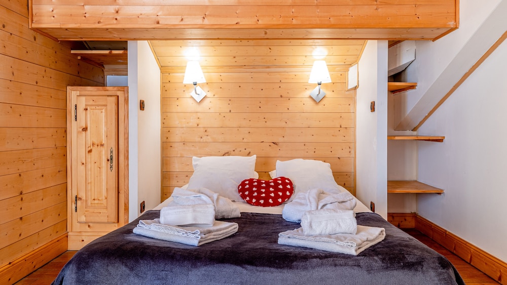 LES CHALETS DE L ALTIPORT 10/50