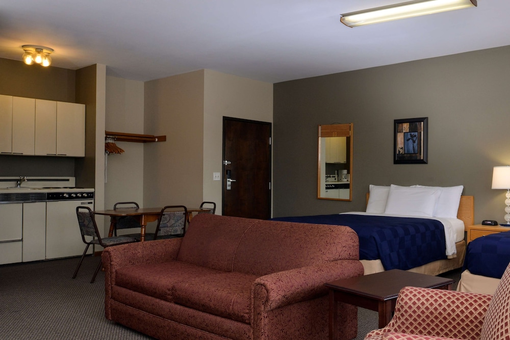 Americas Best Value Inn Marquette 38/46