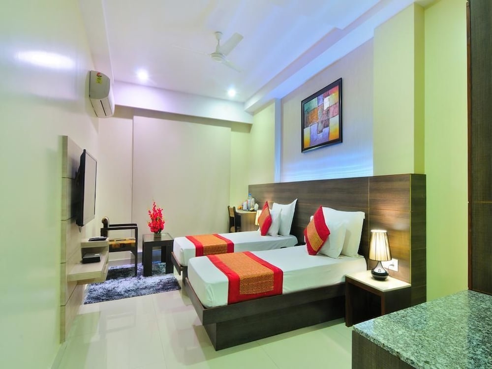 Hotel Sky Rich International 6/33