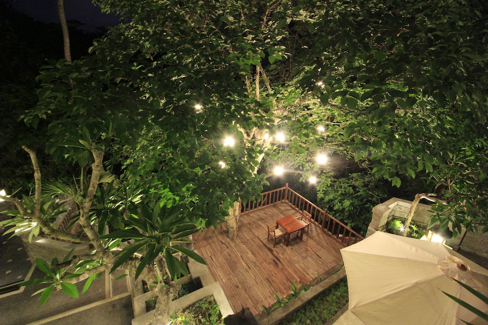 Griya Shanti Villas & Spa 34/50