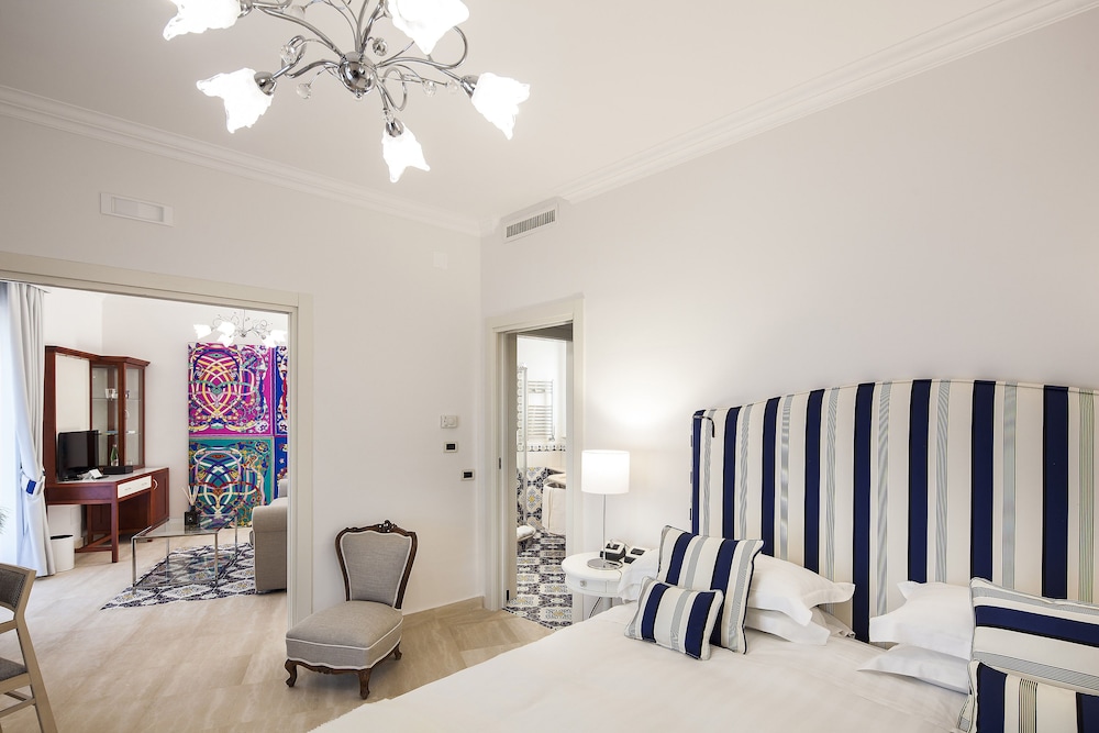 Albergo San Montano 30/54