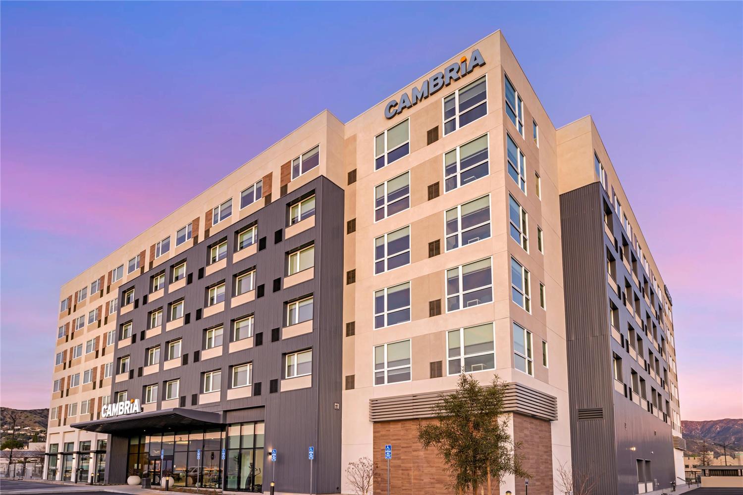 Cambria Hotel Burbank Airport 4/26
