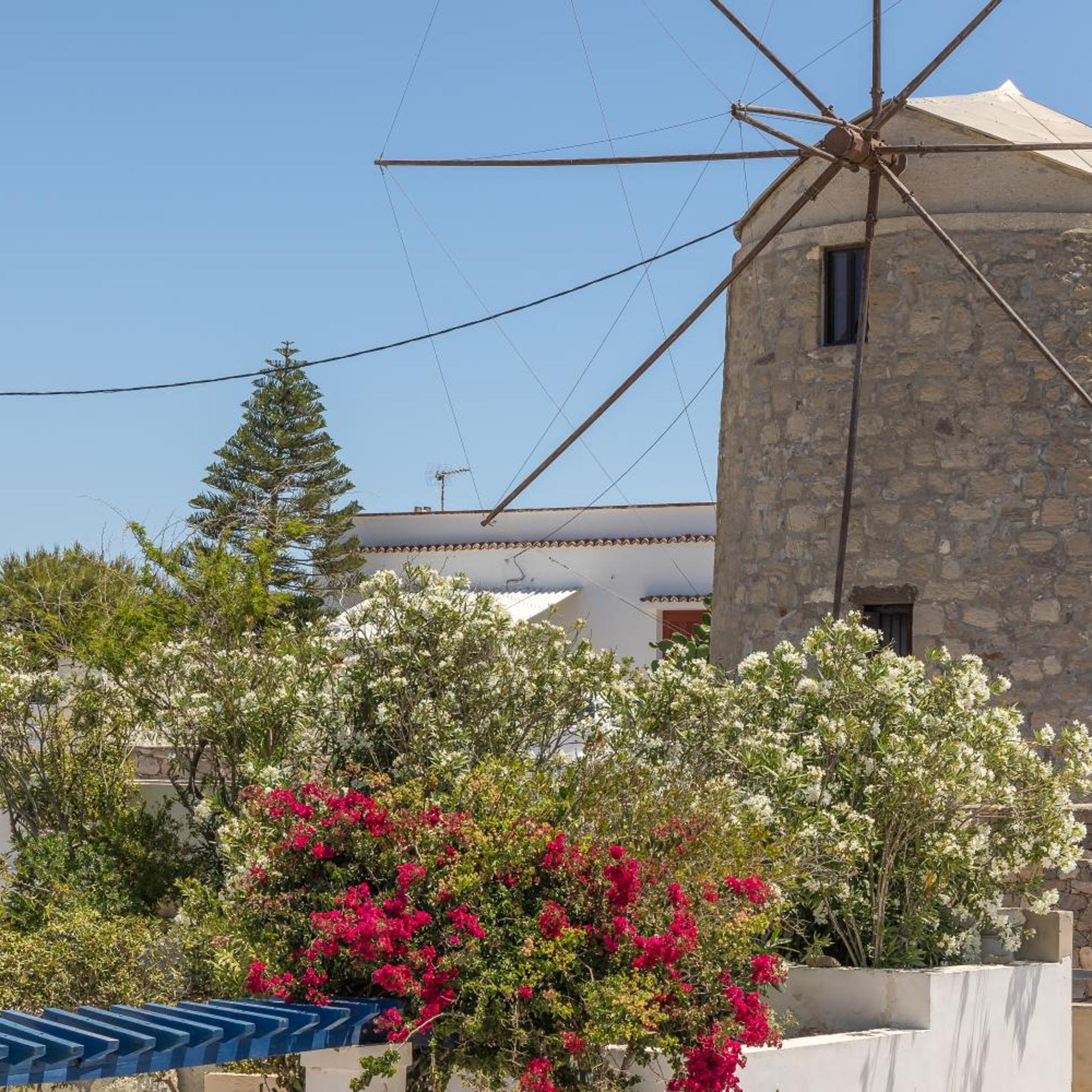 Ostria Hotel-Milos 7/51
