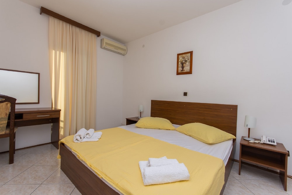 VILLA KATARINA 33/74