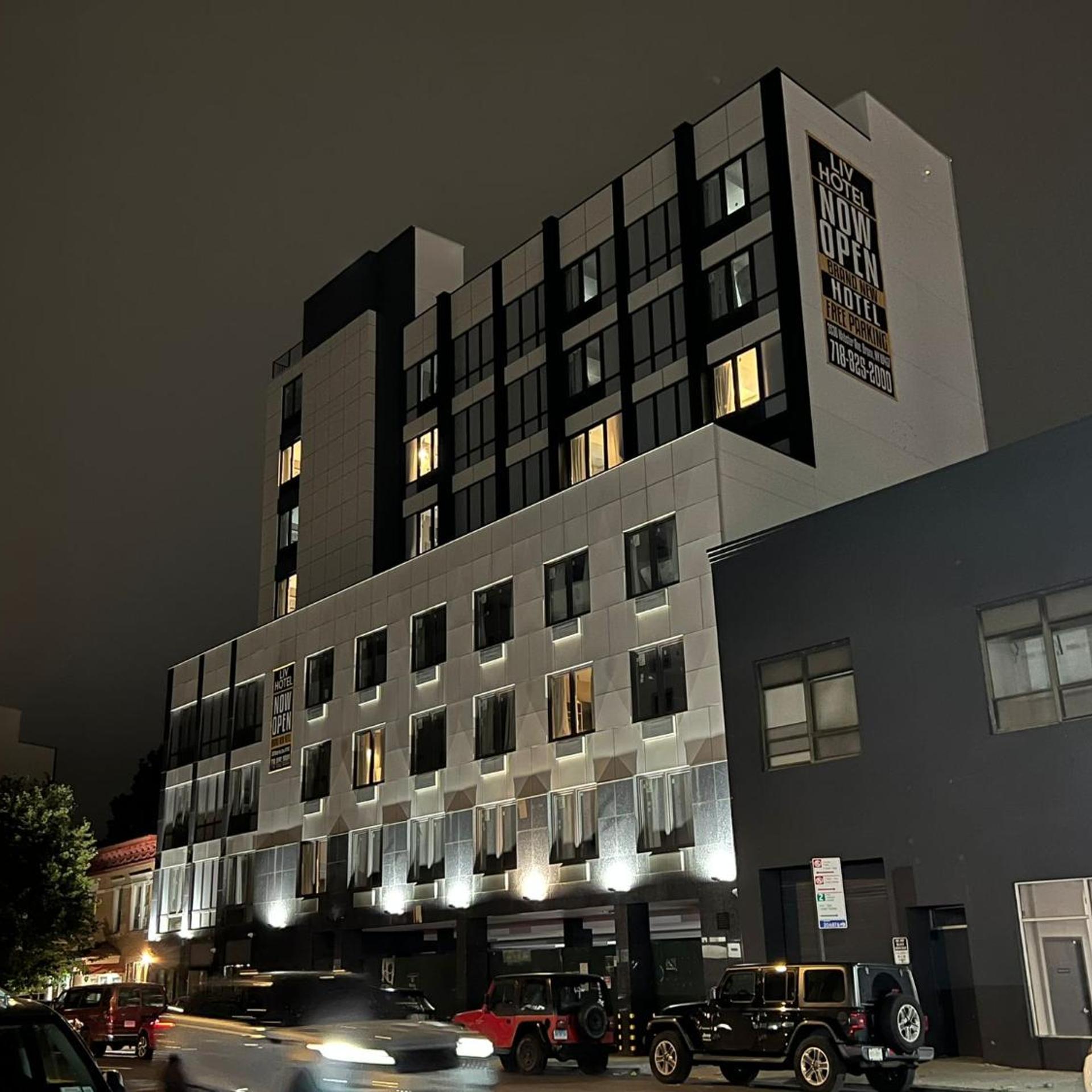LIV Hotel Bronx 2/26