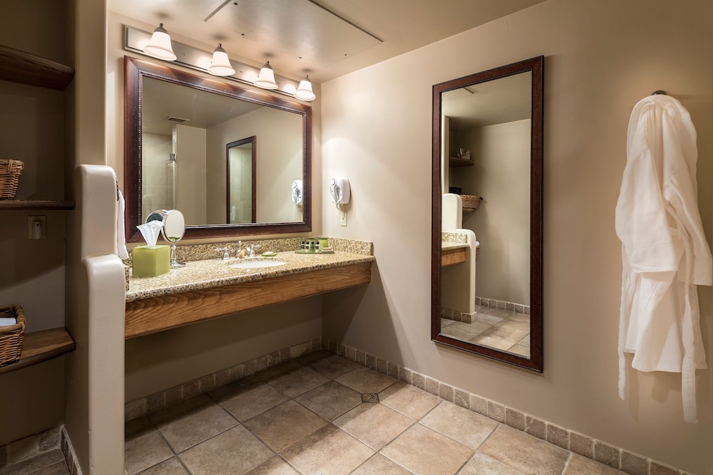 The Hacienda Spa At Hotel Santa Fe 47/49