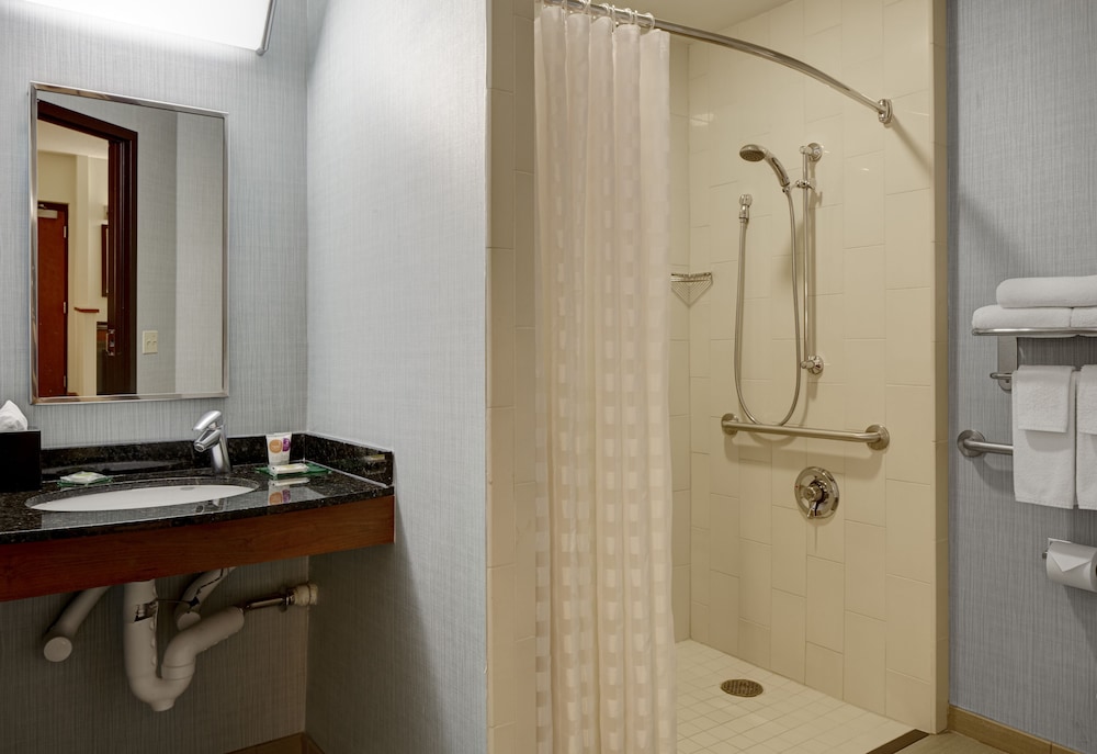 Hyatt Place Denver Airport 9/57