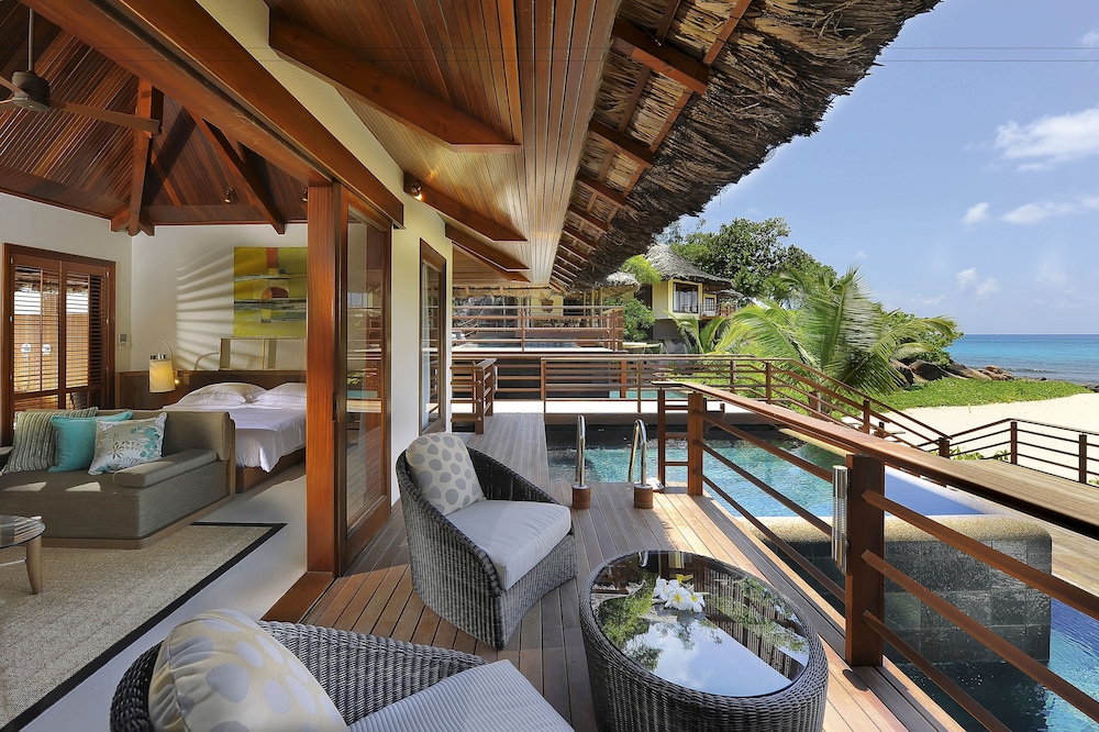 Constance Lemuria Praslin Seychelles 55/80