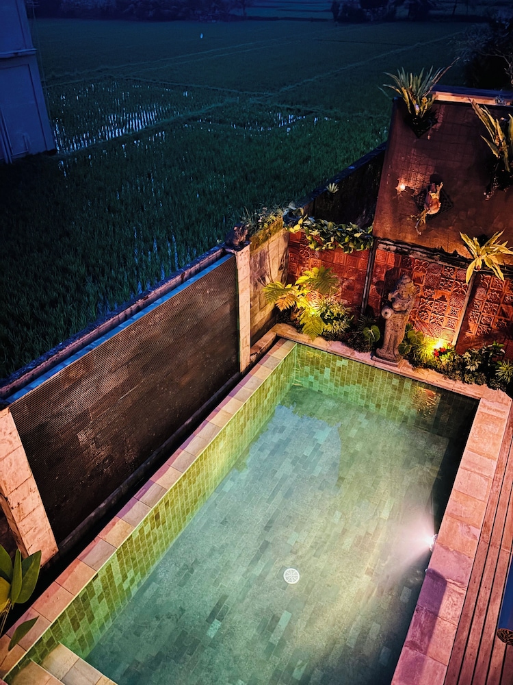 Uma Padi Villa 48/75