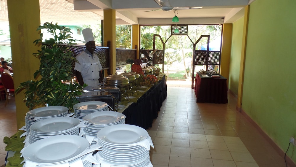 Nilketha Villa Eco Hotel 28/42