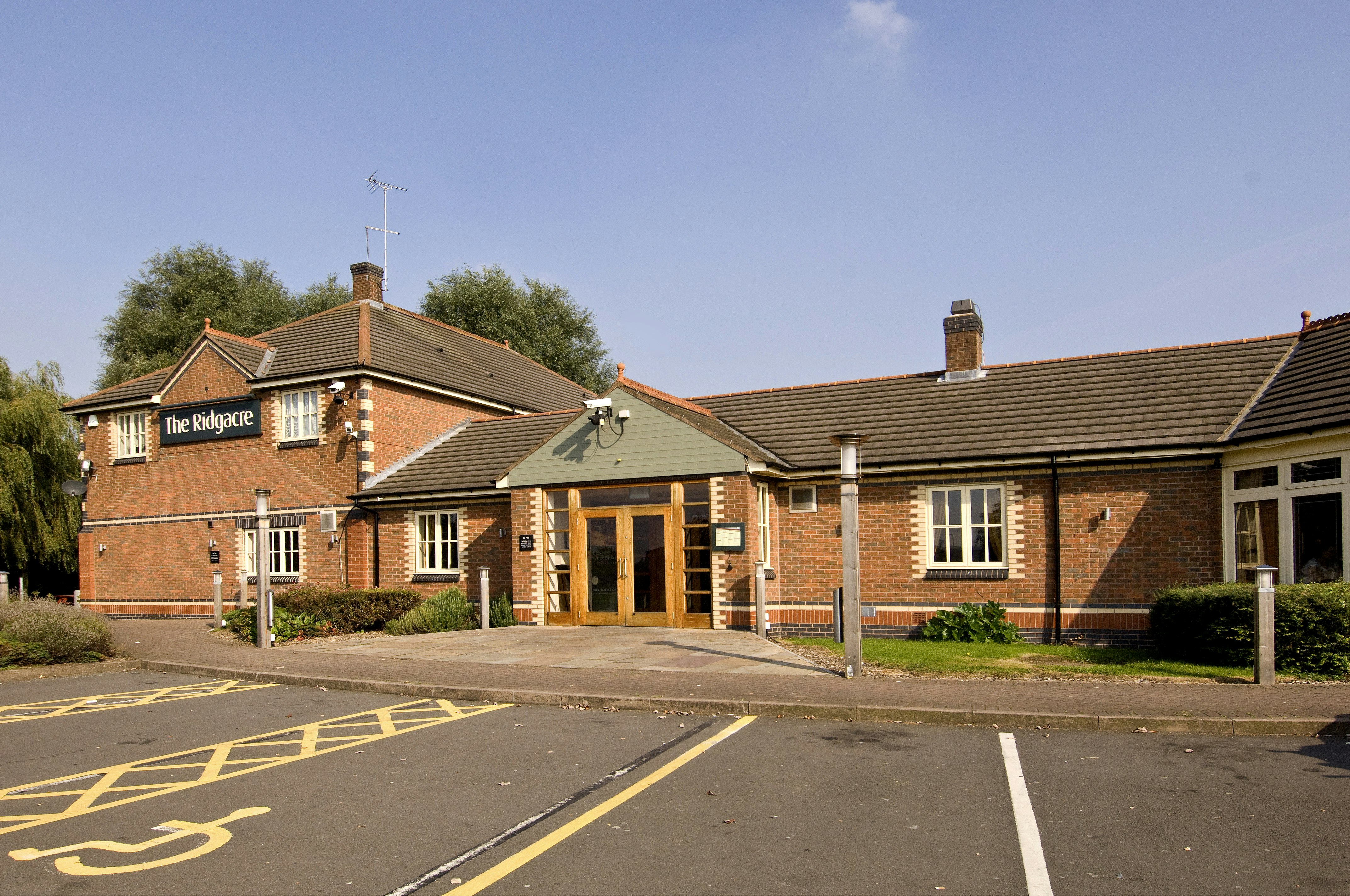 Premier Inn West Bromwich 17/25