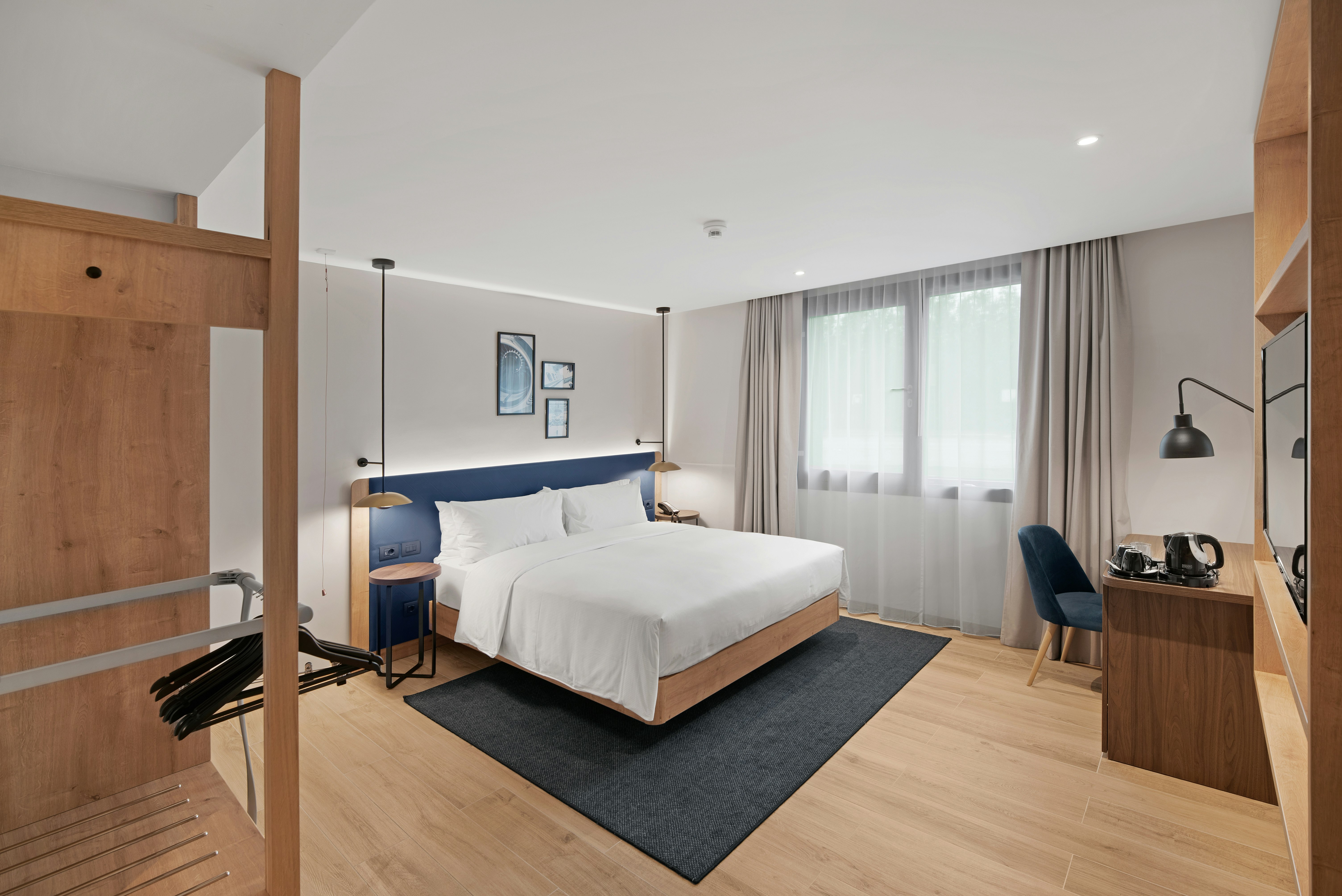 غرفة بسرير كينج لذوي الإعاقة، Hilton Garden Inn Bucharest Airport 7/8
