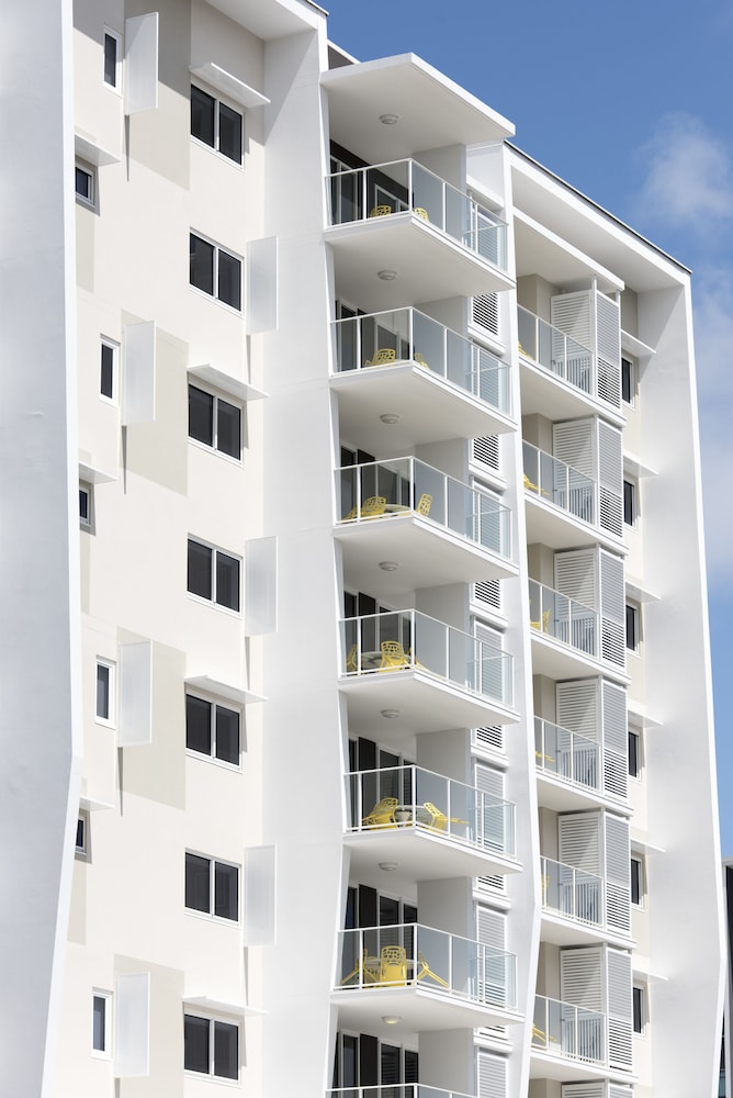 Riviera Mackay 2/55