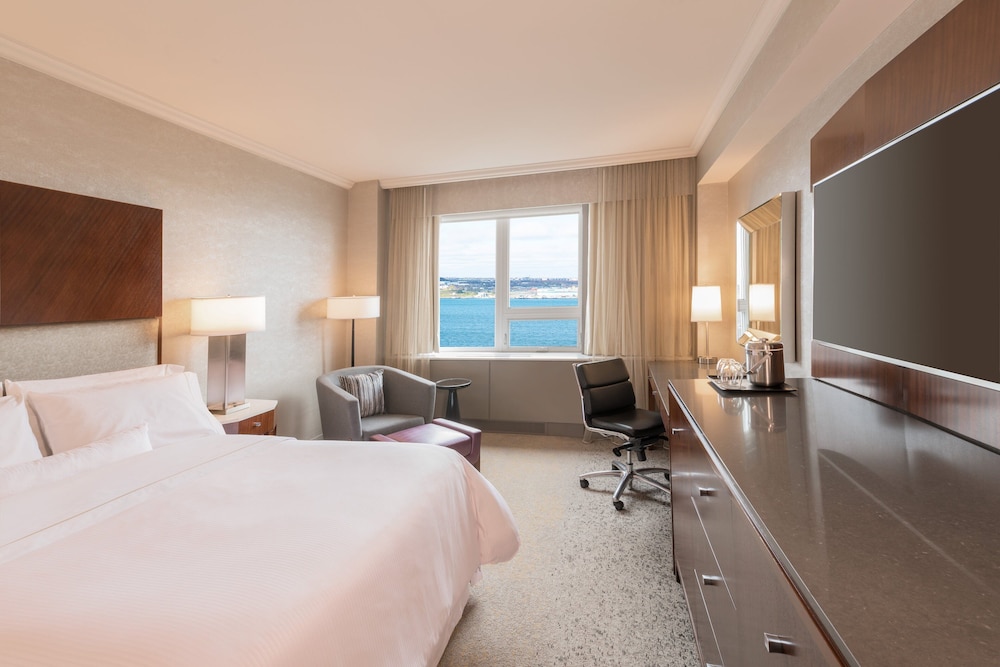 WESTIN NOVA SCOTIAN HOTEL 10/66