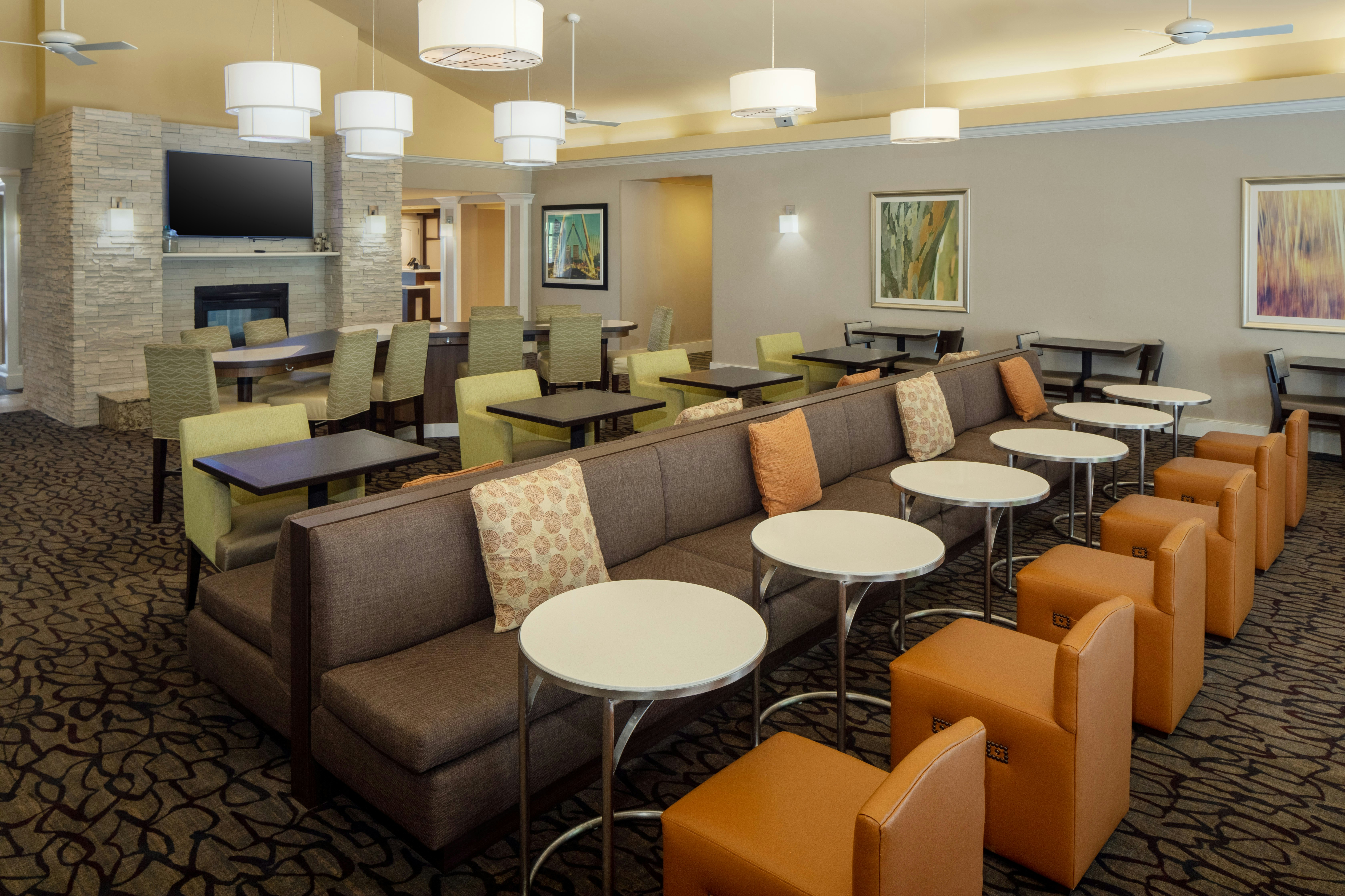Homewood Suites by Hilton Wallingford-Meriden 43/44