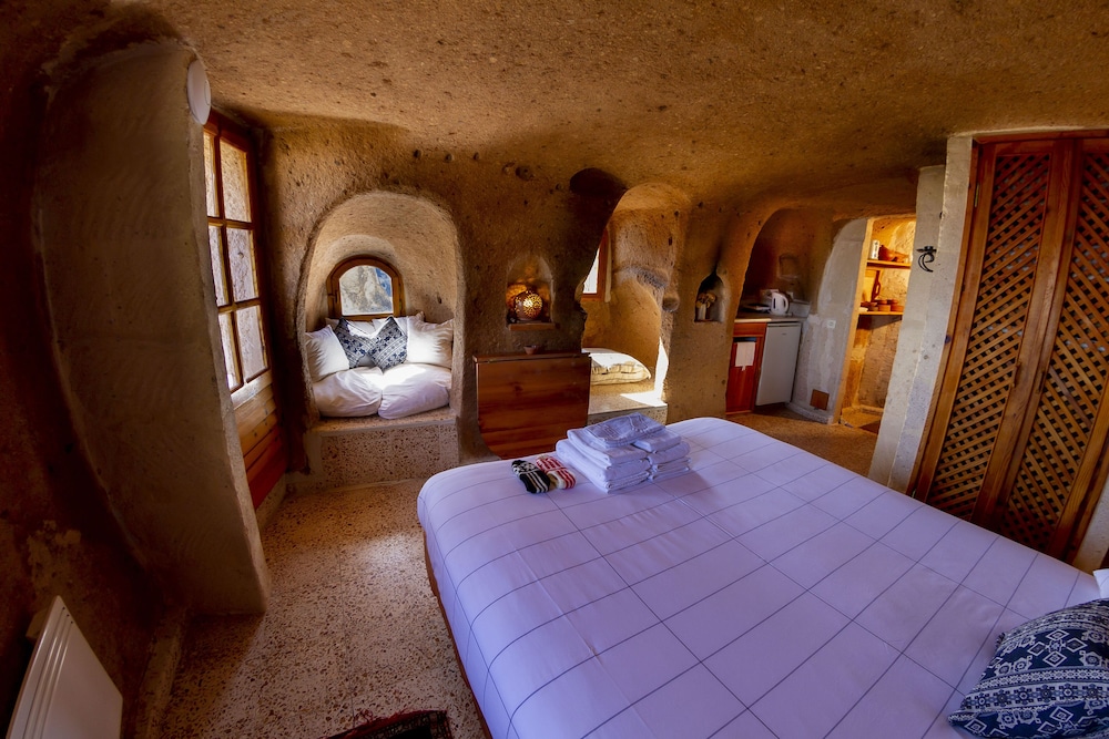 Les Maisons De Cappadoce 14/75