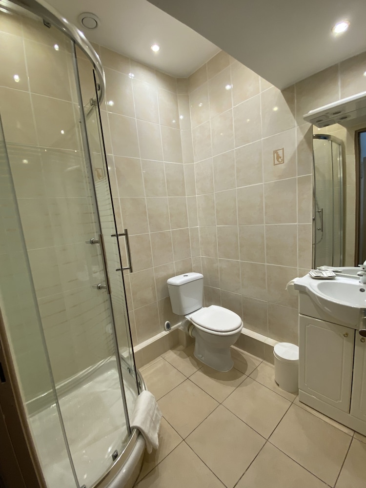 Hotel Lutetia 34/40