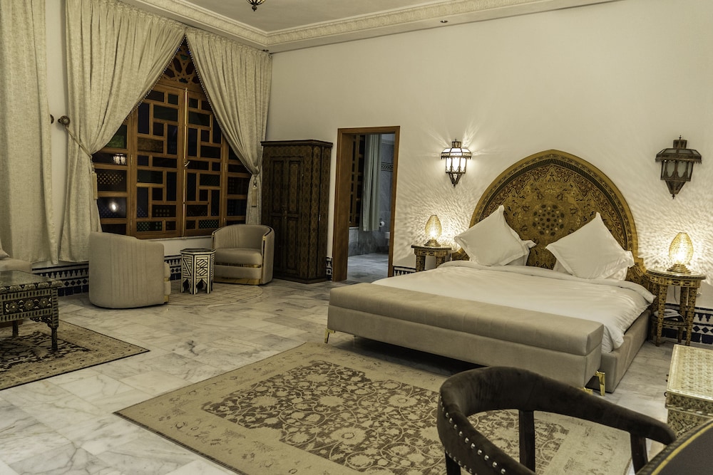 Riad El Yacout 29/70