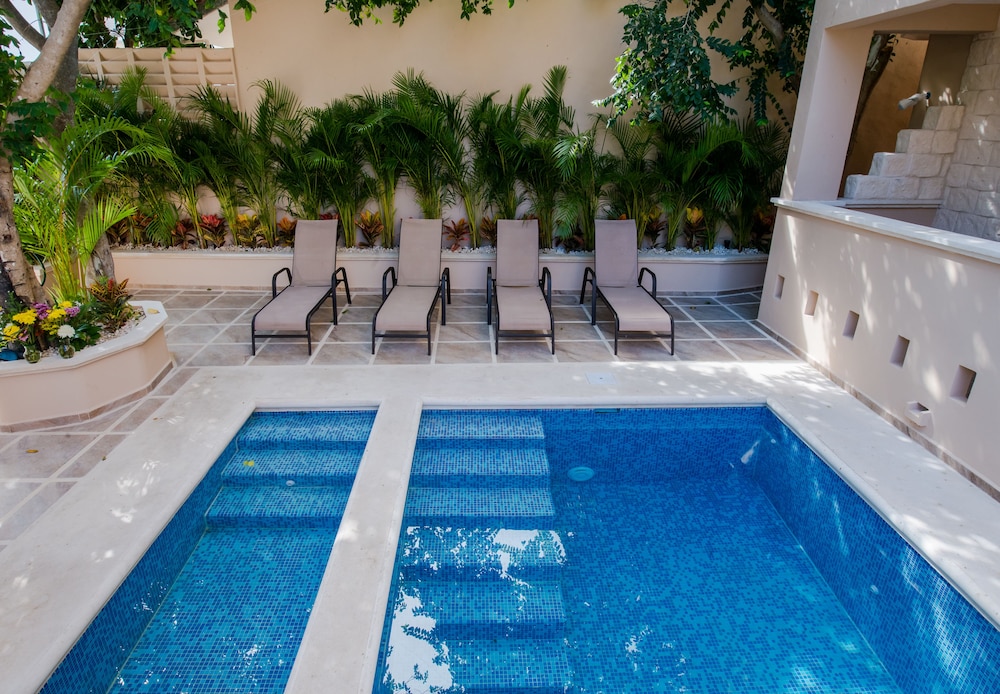 Casa Leo Condo 13/22