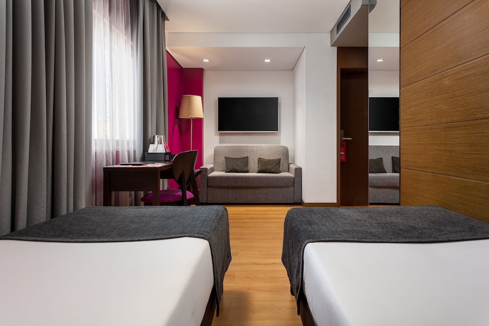 Hotel Luena 12/61