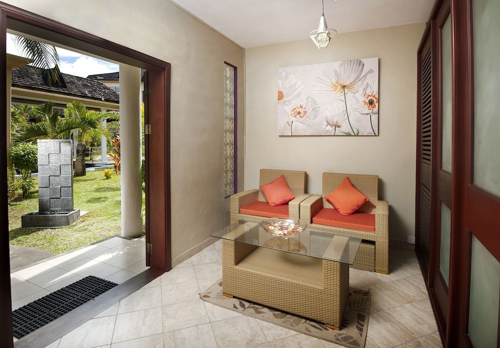 Jalsa Beach Hotel and Spa 20/35
