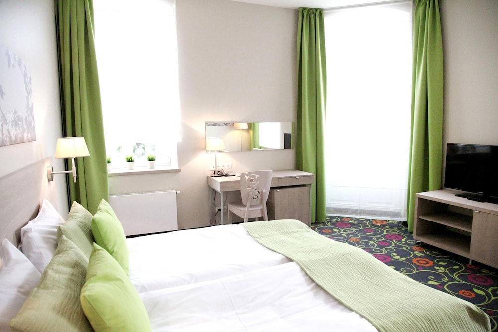 City Hotels Rudninkai 19/65