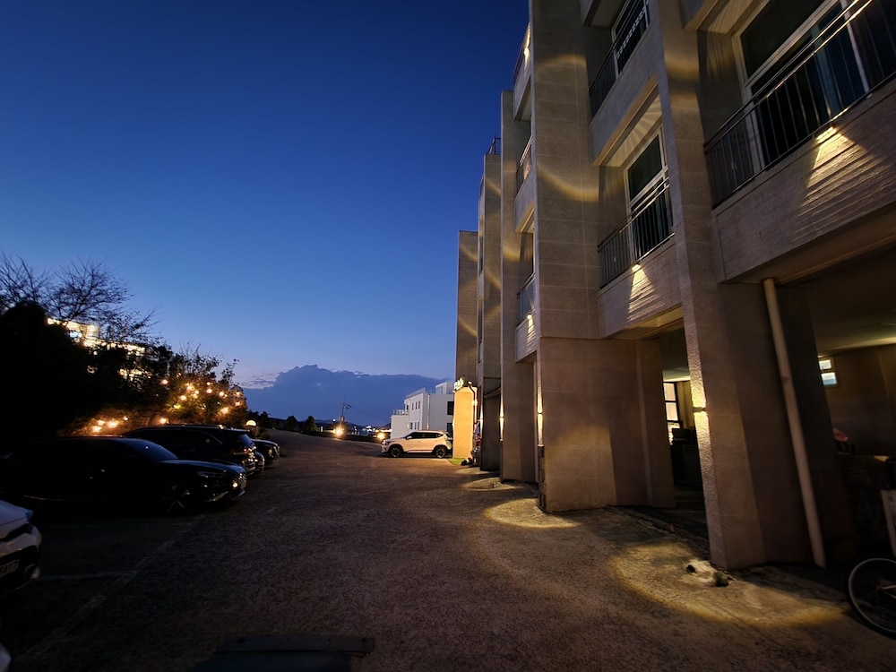 Hotel Hue Loft 47/50