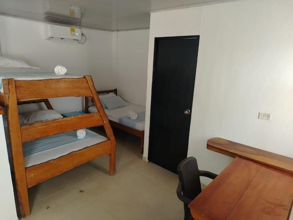 Hotel Palmetto Beach Covenas 10/24