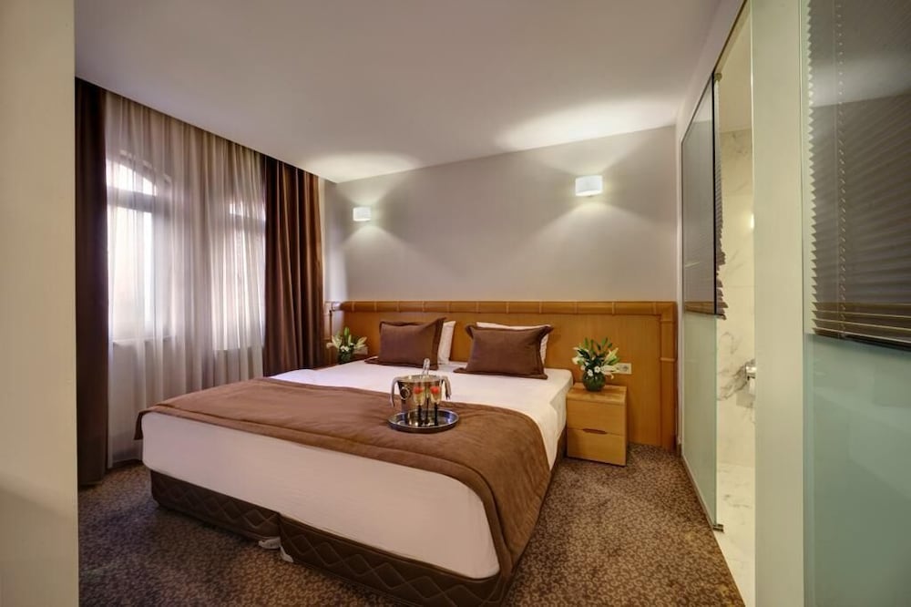 Stargate Hotel & Spa 15/50