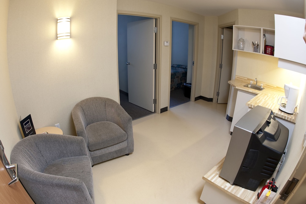 Residence & Conference Centre - Oshawa 12/22