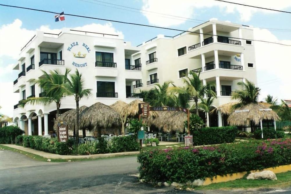 Plaza Real Resort 5/50