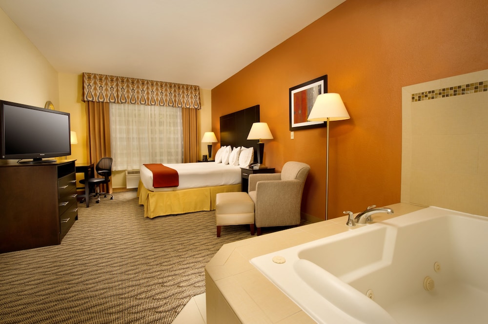 Holiday Inn Express Hotel And Suites Manassas 16/48