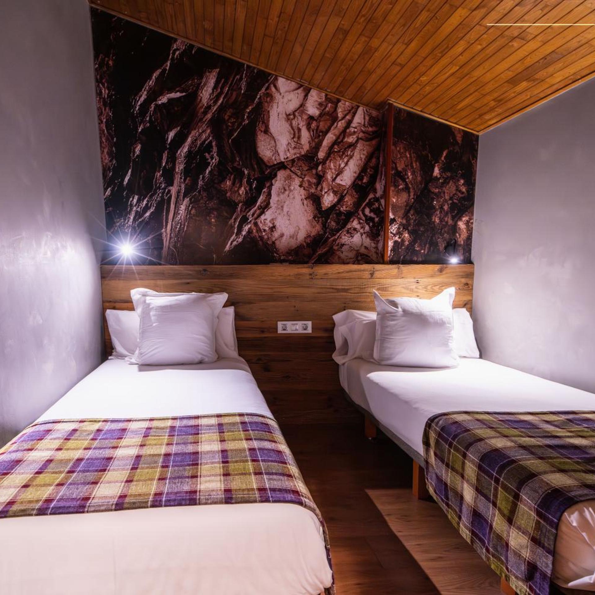 Maisonette, King Bed