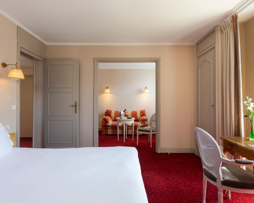 Hotel Barriere Le Grand Hotel Enghien Les Bains 10/33