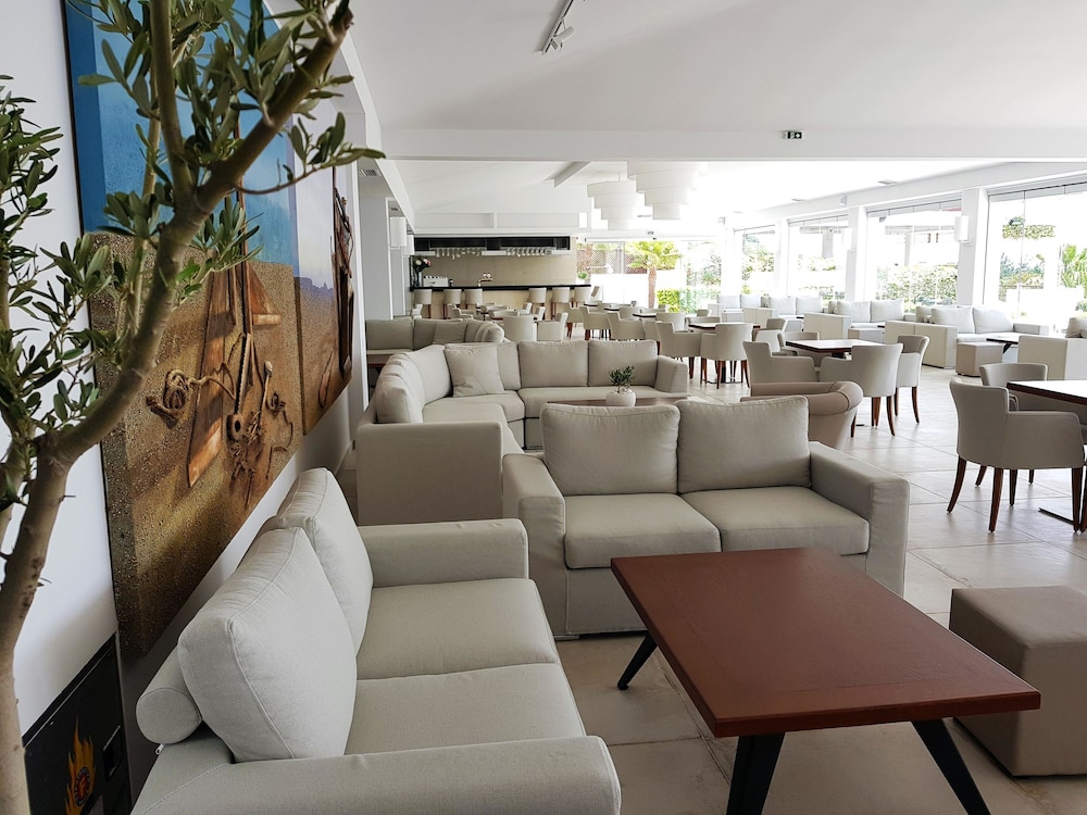Alexandros Palace Hotel and Suites 62/83