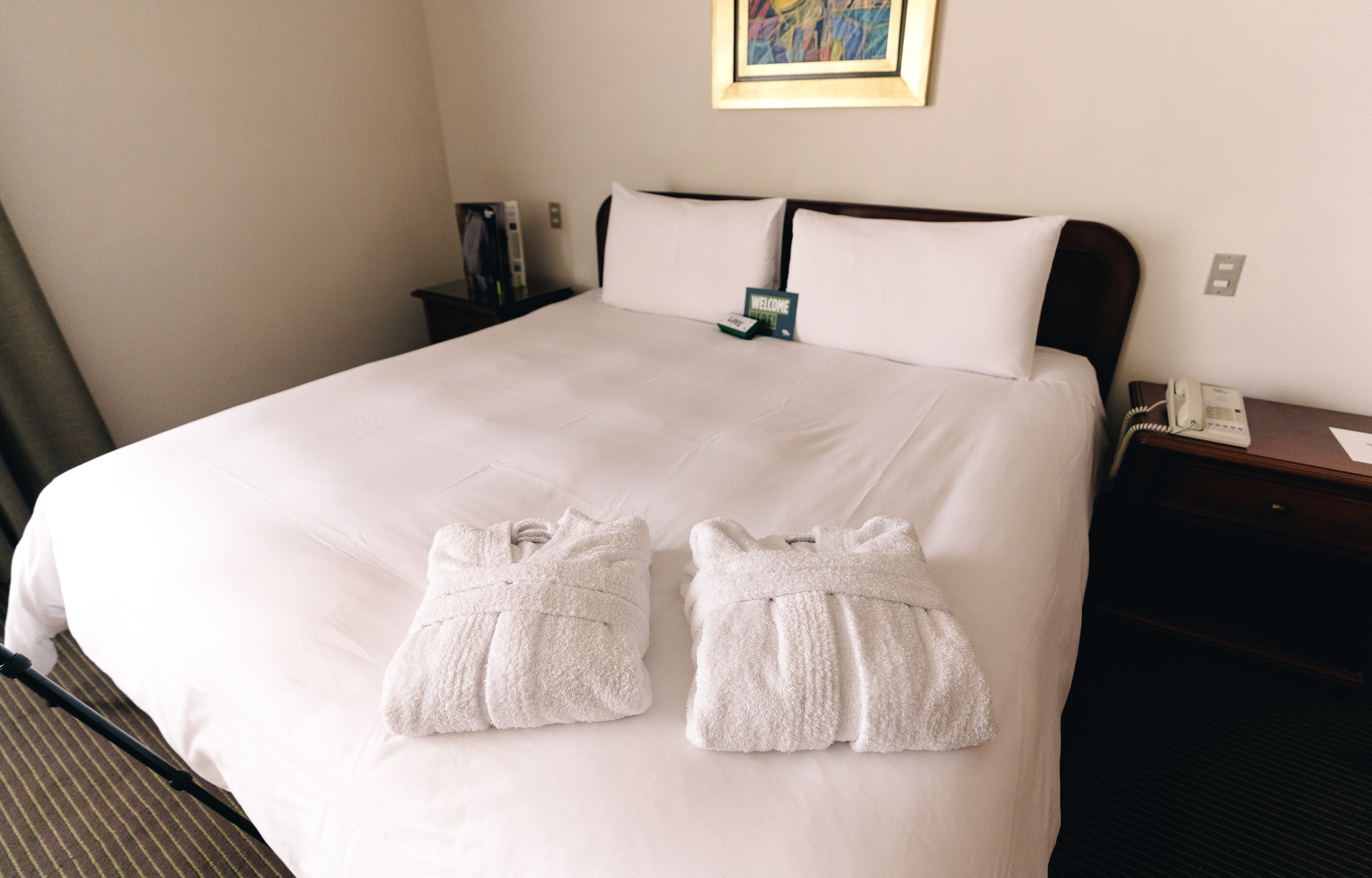Cosmo, King Bed