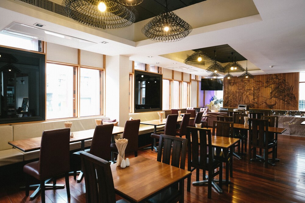 NANDA HERITAGE HOTEL 58/64